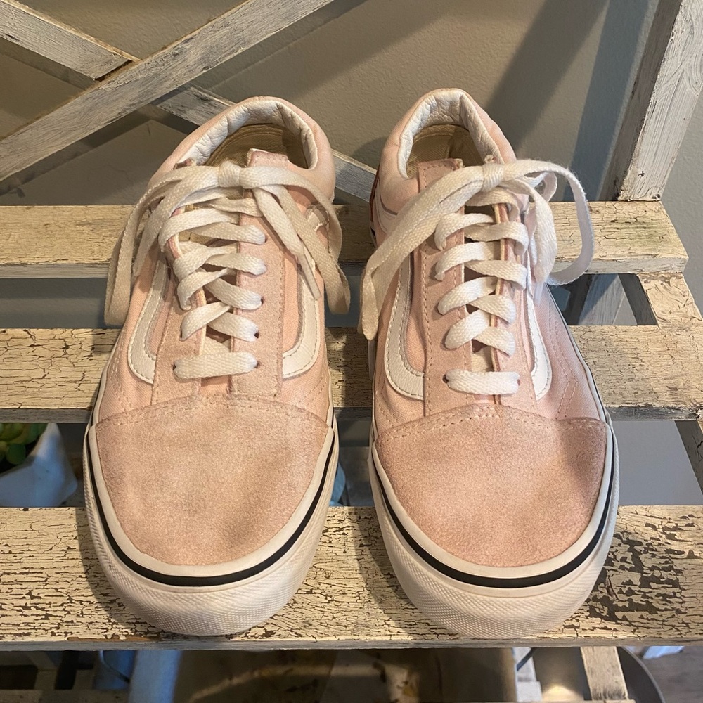 Vans - Picture 2 of 5
